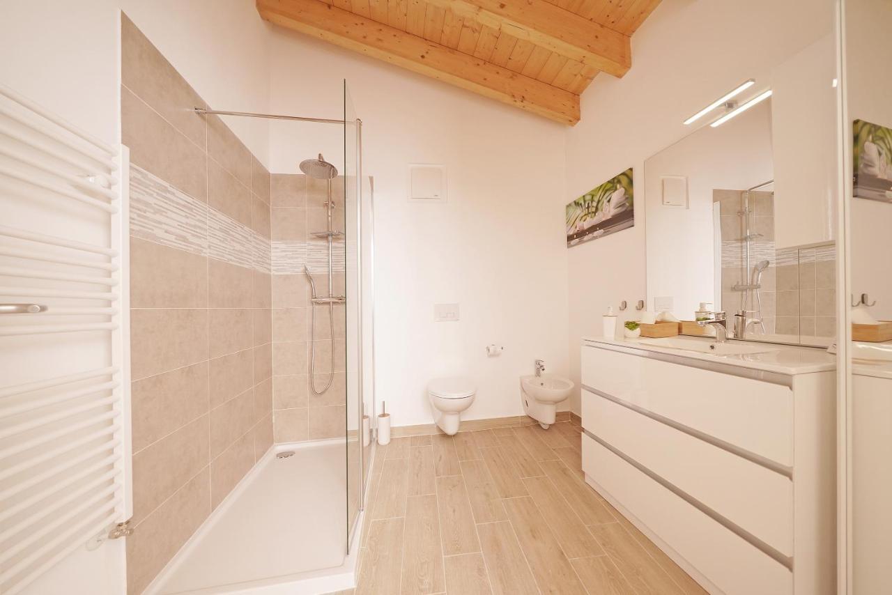 Apartments Villa Bougainville San Felice del Benaco Zewnętrze zdjęcie