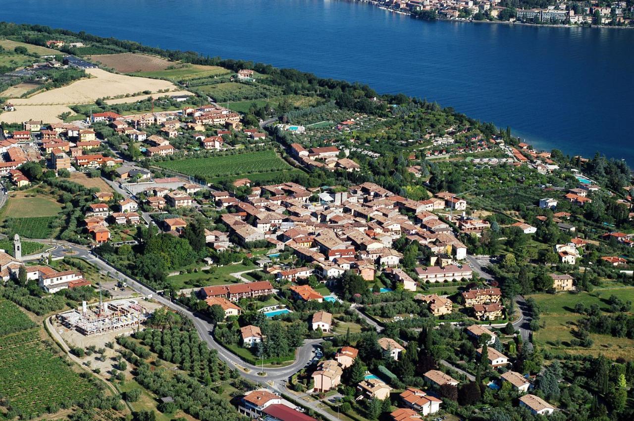 Apartments Villa Bougainville San Felice del Benaco Zewnętrze zdjęcie