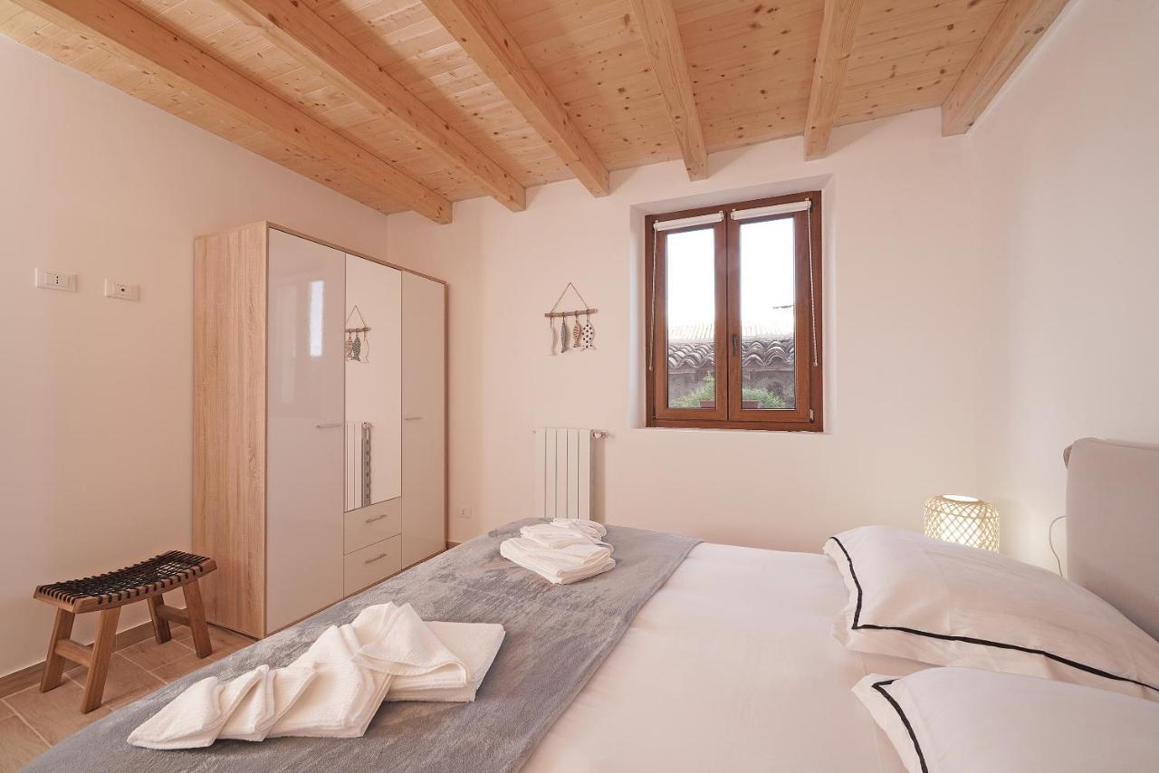 Apartments Villa Bougainville San Felice del Benaco Zewnętrze zdjęcie