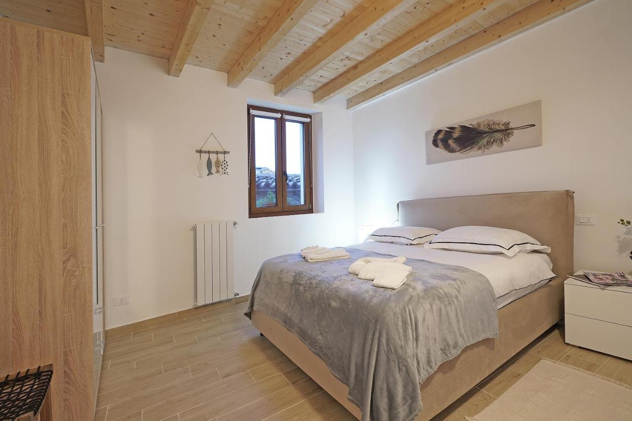 Apartments Villa Bougainville San Felice del Benaco Zewnętrze zdjęcie
