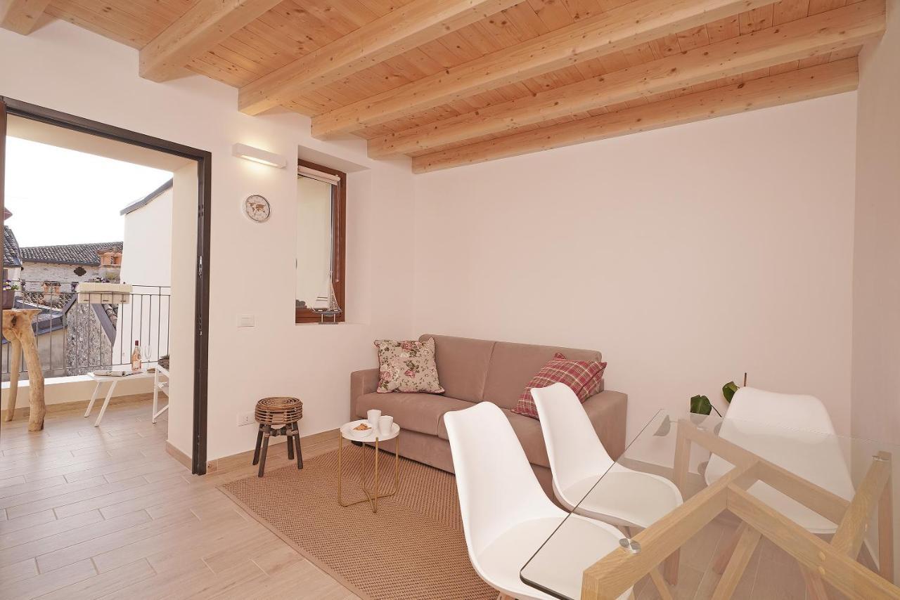 Apartments Villa Bougainville San Felice del Benaco Zewnętrze zdjęcie
